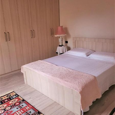 Tirana Traditional Home 外观 照片