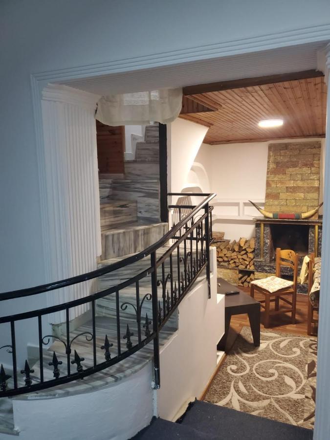 Tirana Traditional Home 外观 照片