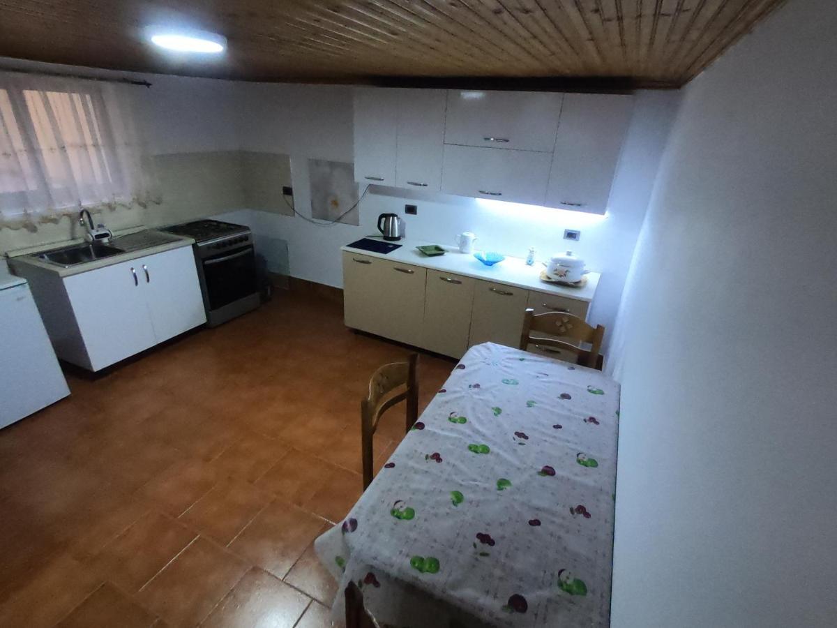 Tirana Traditional Home 外观 照片